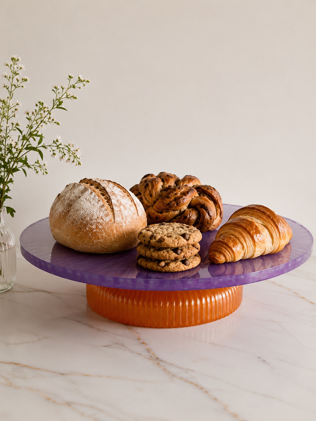 Pastelero Aura Grande MARA de resina con pan y repostería